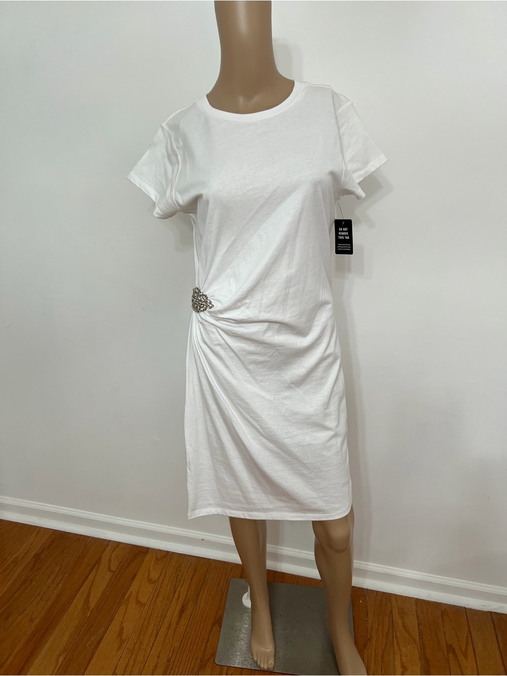Express White Short-Sleeve Midi Dress with Side Jewel Detail